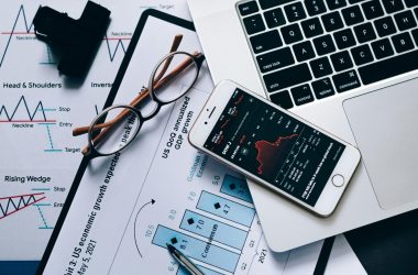 pexels-leeloothefirst-7887821